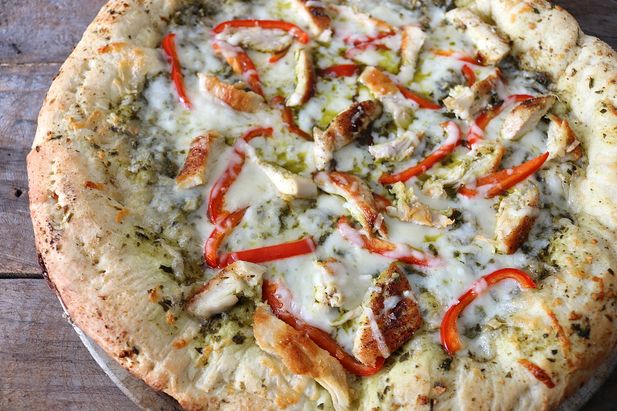 tuscan grilled chicken pizza